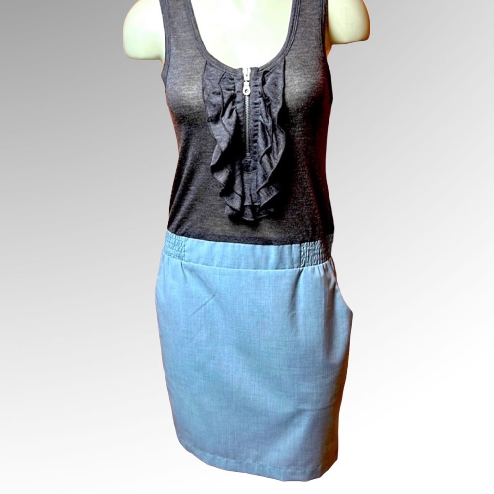 Theme dress